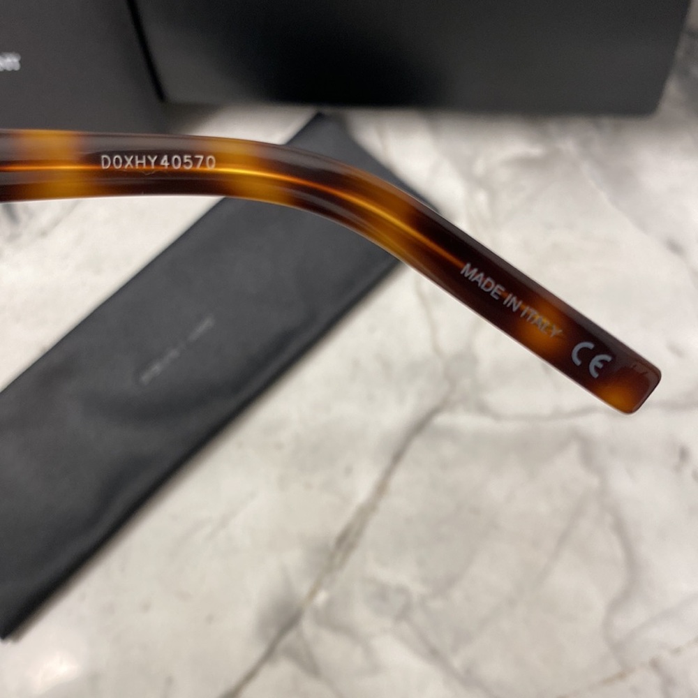 Saint Laurent Eye Glasses - Picture 5 of 9